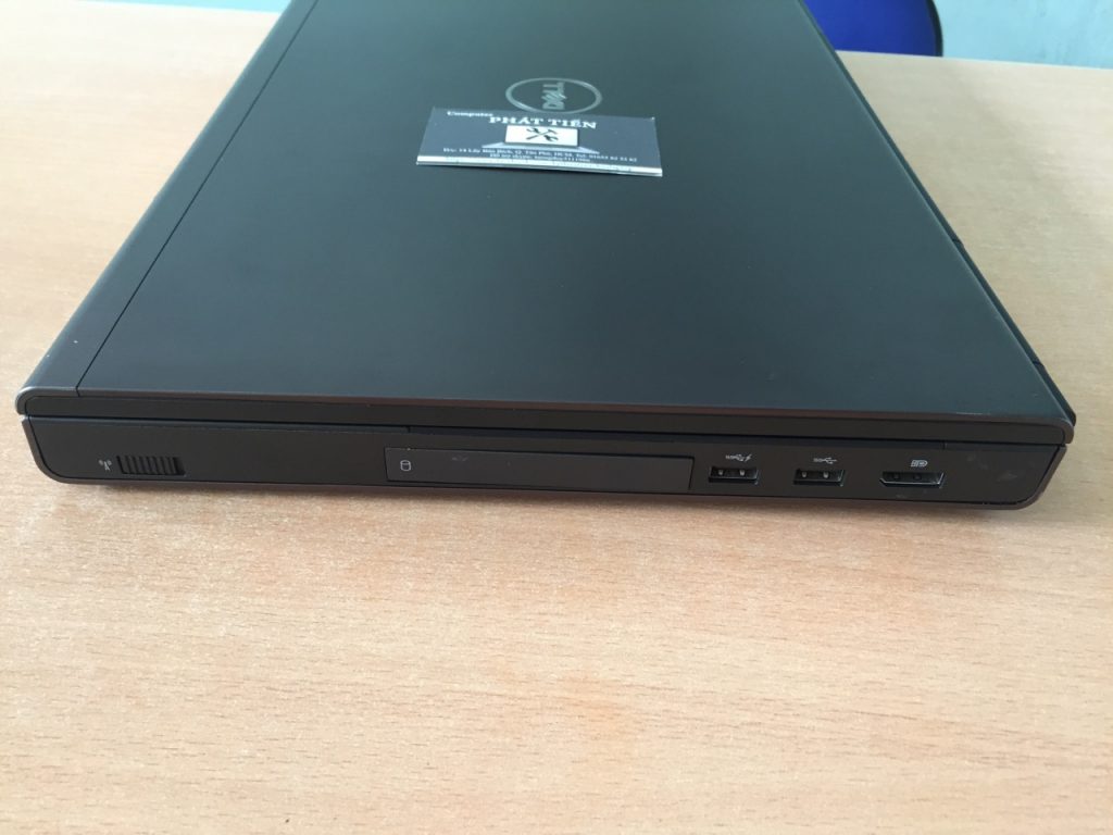 Laptop xách tay Dell Precision M6800 Workstation