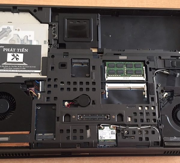 Laptop nhập khẩu Dell M6800 workstation VGA M5000M