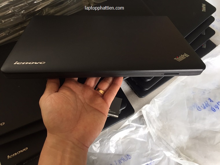 Laptop Thinkpad E430c, máy tính xách tay thinkpad e430c giá sỉ hcm