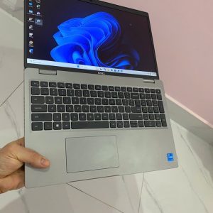 cửa hàng bán laptop Dell Latitude 5530 uy tín chất lượng