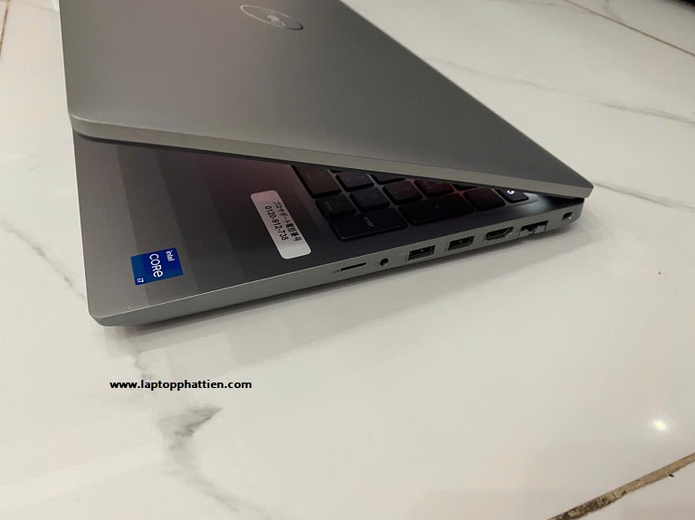 Dell Latitude 5531, cửa hàng bán laptop Dell Latitude 5531 I7 vga rời uy tín chất lượng Dell Latitude 5531, cửa hàng bán laptop Dell Latitude 5531 I7 vga rời uy tín chất lượng