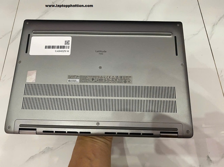 laptop-dell-latitude-7440-2-in-1-i7-gia-re-uy-tin-chat-luong cửa hàng bán laptop Dell Latitude 7440 2 in 1 I7 uy tín chất lượng